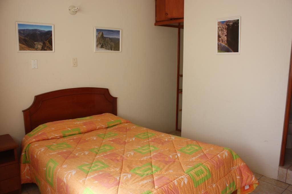 Hotel Hatunhuasi Cotahuasi Buitenkant foto